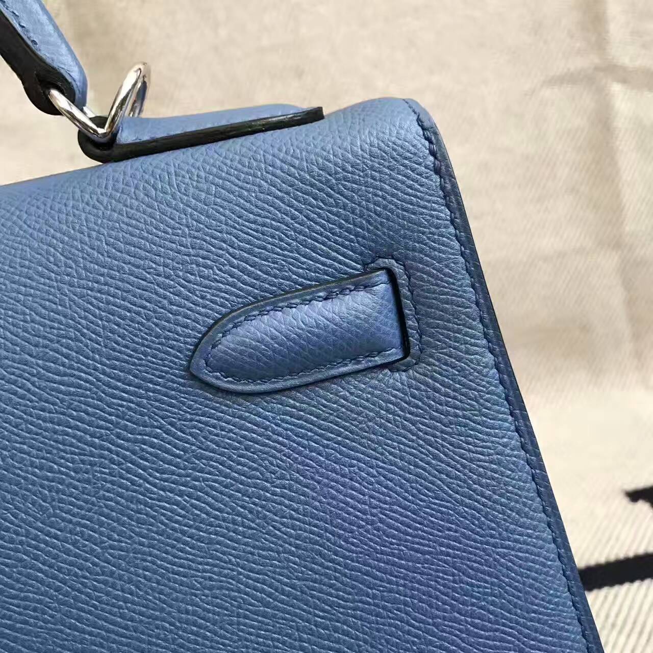 Hand Stitching Hermes Kelly Bag 32CM in 2R Agate Blue Epsom Leather