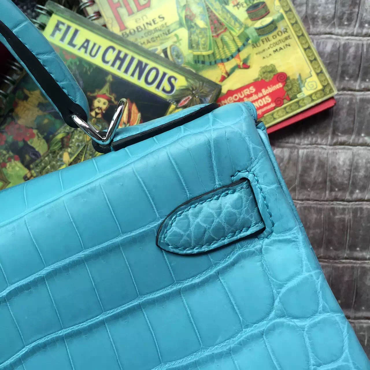 New Fashion Hermes 3Z Saint-Cyr Blue Crocodile Matt Leather Retourne Kelly Bag28CM