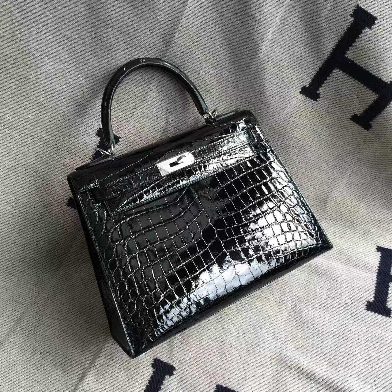 High Quality Hermes CK89 Black Crocodile Shiny Leather Sellier Kelly Bag 28CM