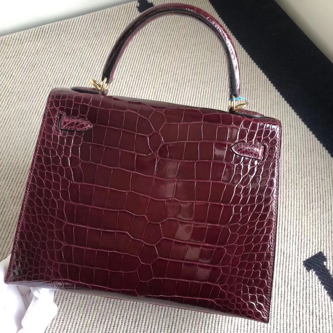 Stock Noble Hermes Shiny Crocodile Kelly Bag25CM in CK57 Bordeaux Gold Hardware