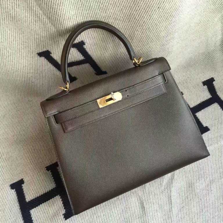 On Hermes Chocolate Epsom Calfskin Leather Sellier Kelly Bag 28CM