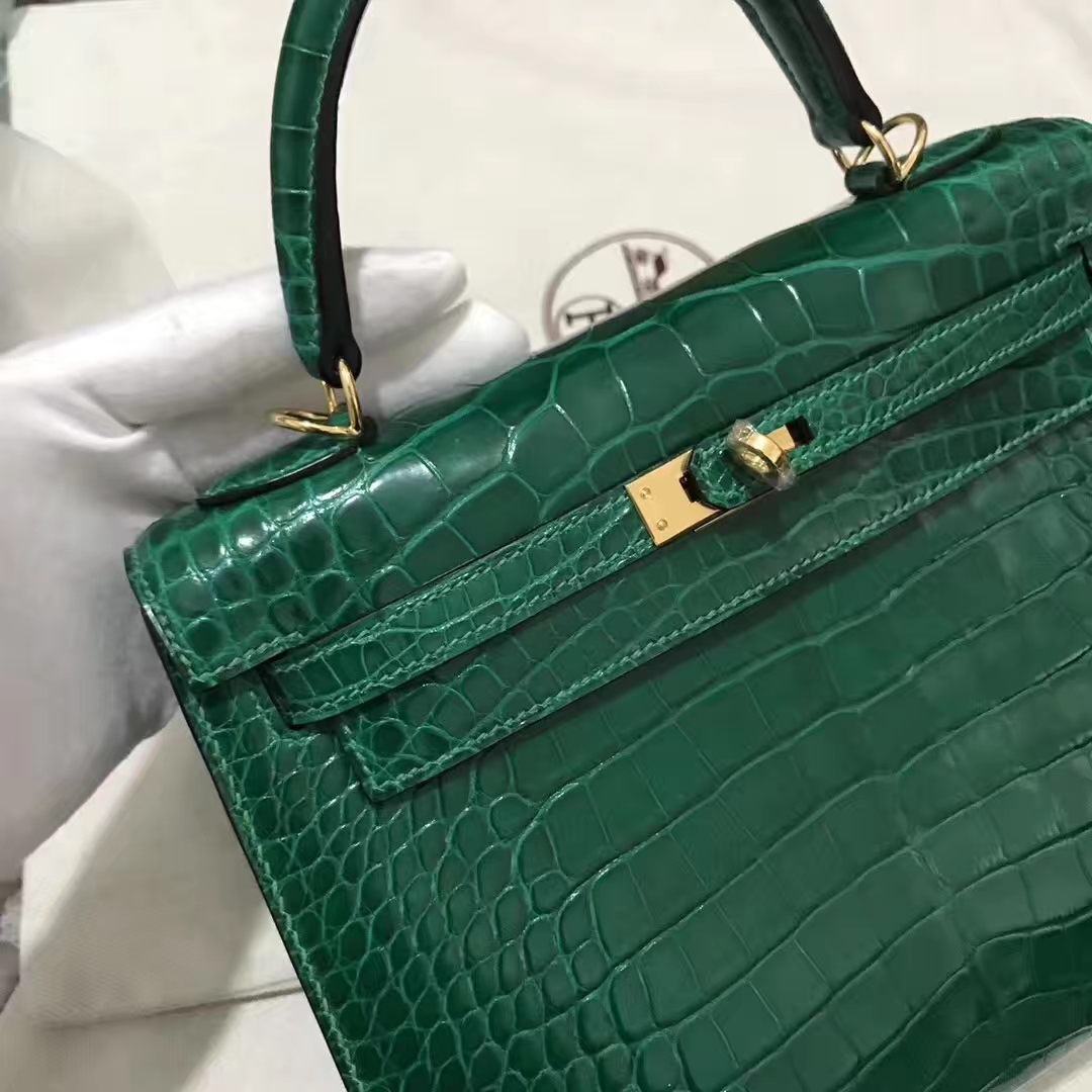 Stock Hermes 6Q Vert Emeraude Shiny Crocodile Kelly Bag25CM Gold Hardware