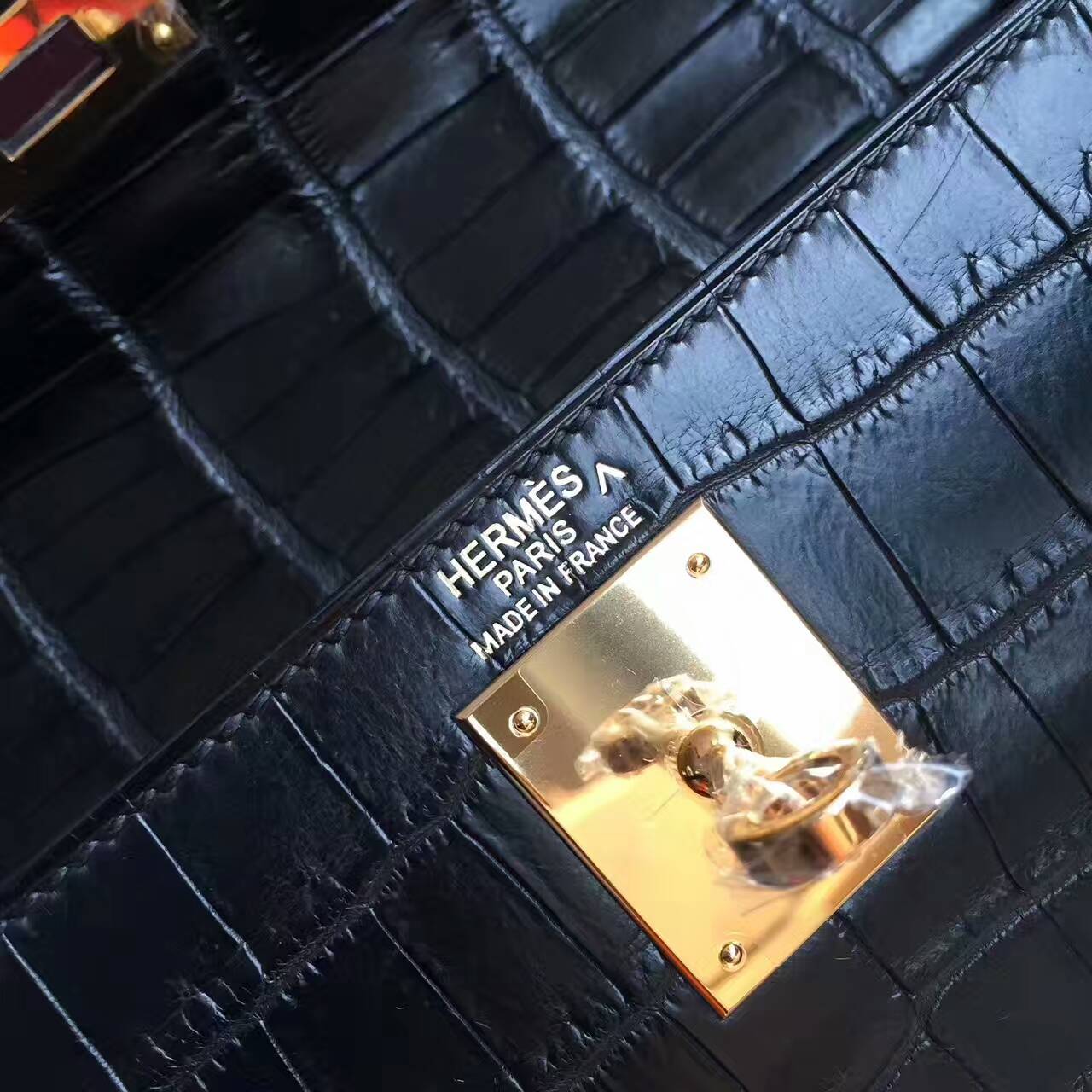 Elegant Hermes CK89 Black Crocodile Matt Leather Retourne Kelly Bag28CM