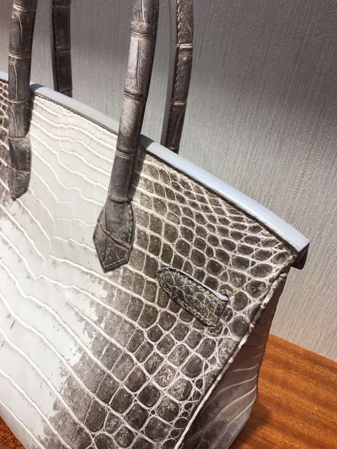 Hand Stitching Hermes Birkin Bag 30CM in Himalaya Crocodile Leather