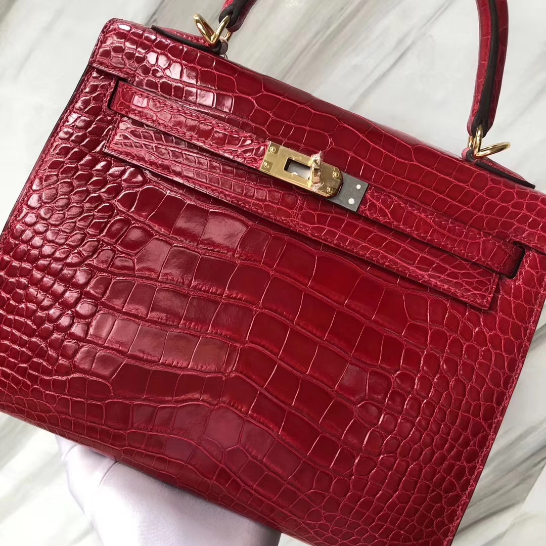 Stock Hermes Alligator Shiny Crocodile Kelly25CM in CK95 Braise Gold Hardware
