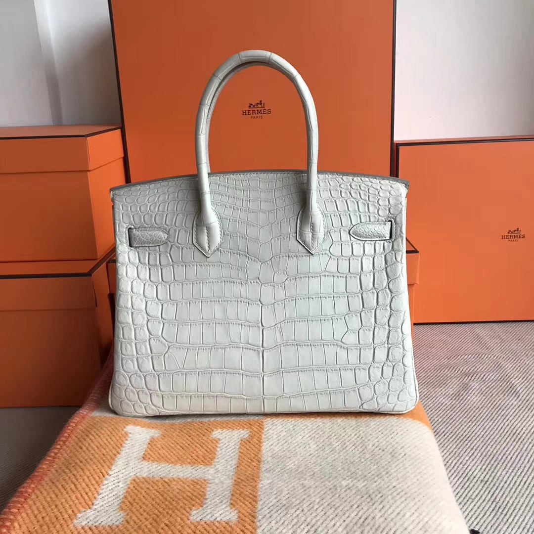 Elegant Hermes Crocodile Matt Birkin Bag30CM in 8L Beton White Silver Hardware