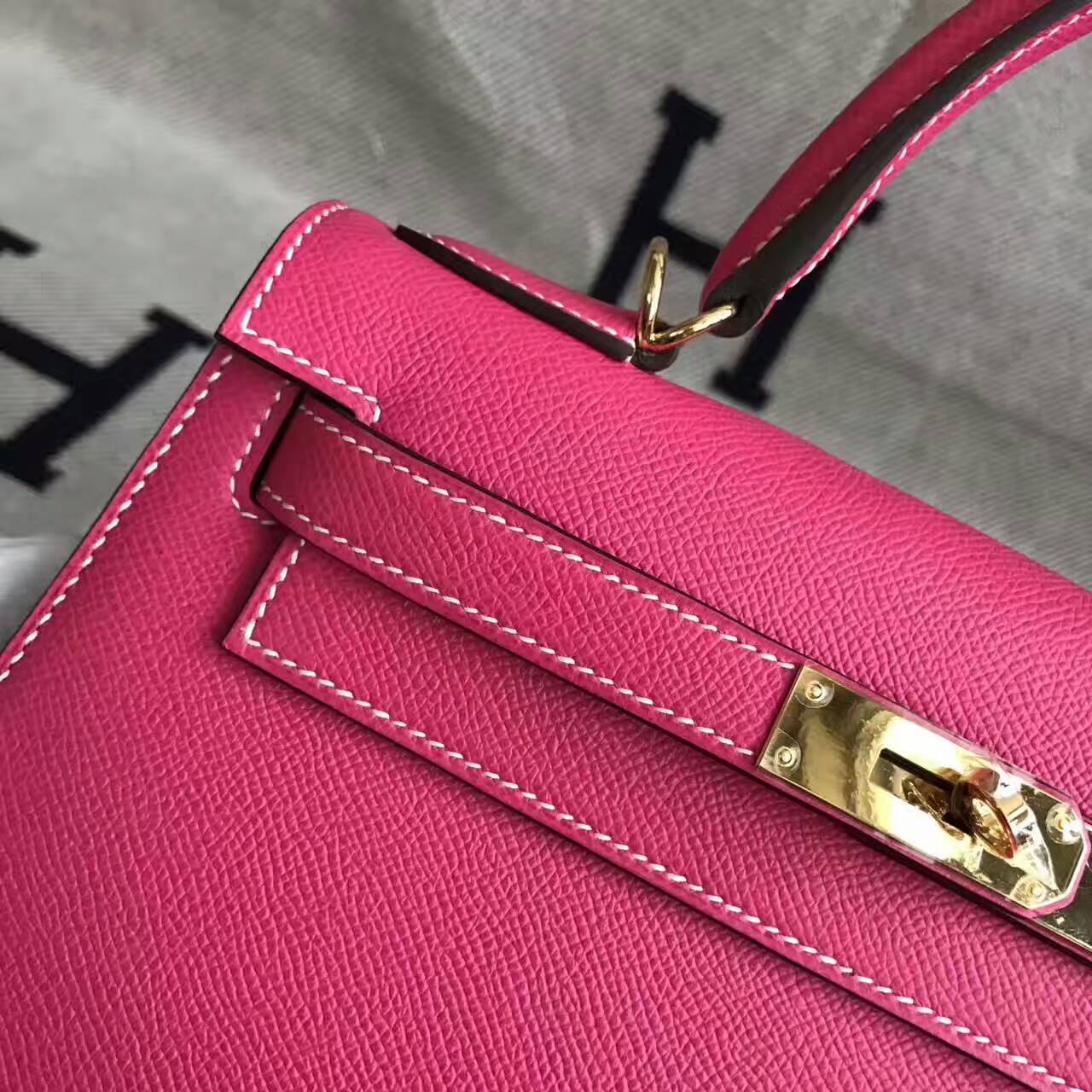 Discount Hermes  E5 Rose Tyrien Epsom Leather Sellier Kelly Bag 28CM