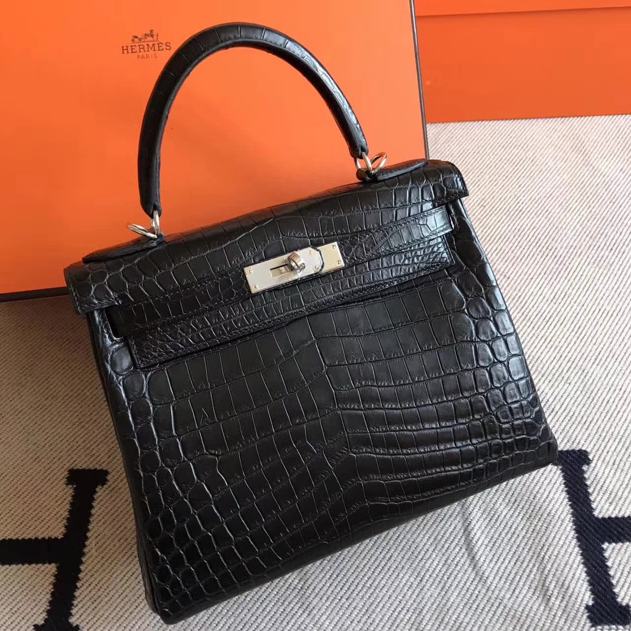 Discount Hermes CK89 Black Crocodile Matt Leather Kelly28cm Handbag