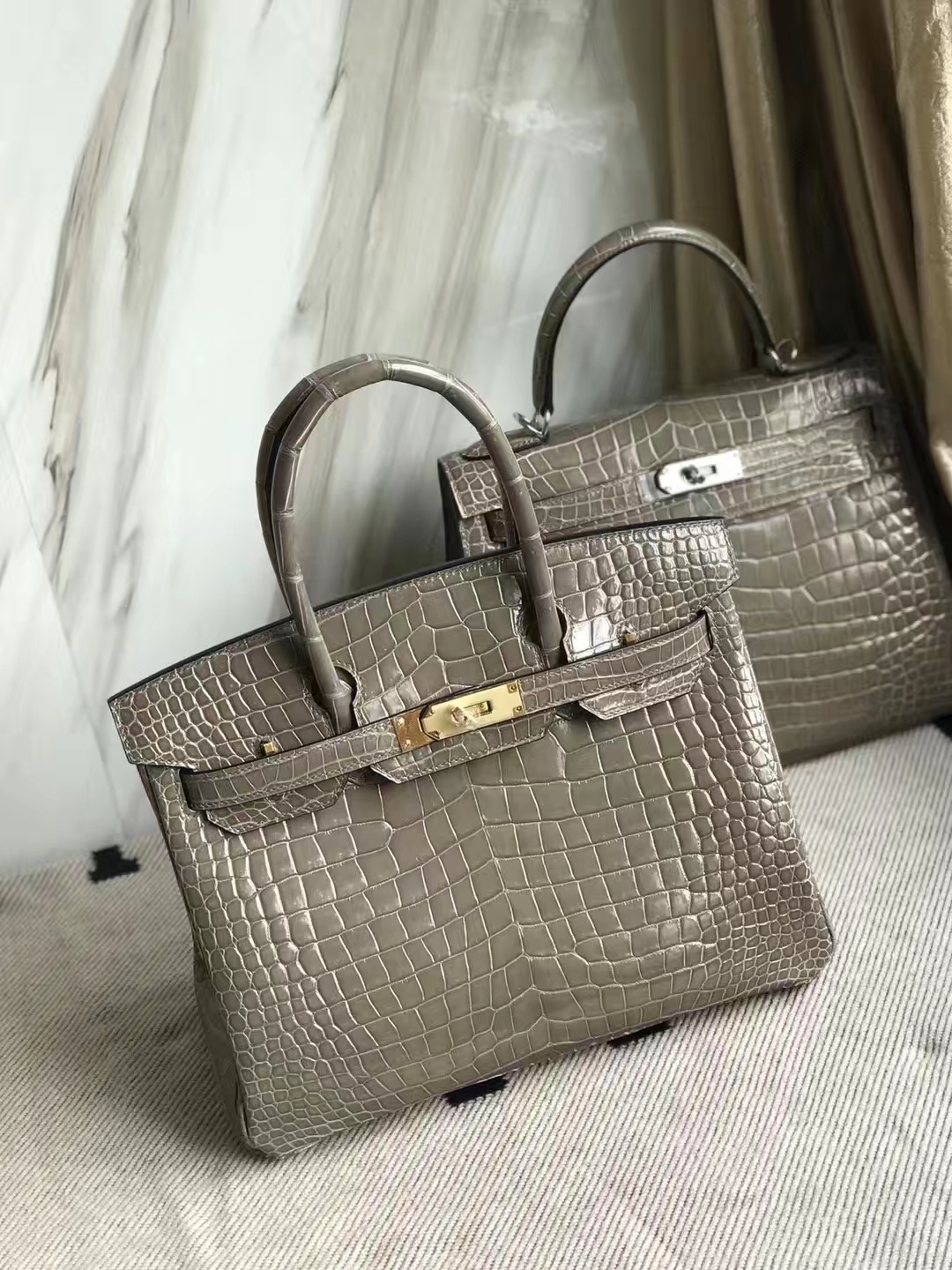 Discount Hermes C81 Gris Tourterelle Porosus Shiny Crocodile Birkin Bag Gold Hardware