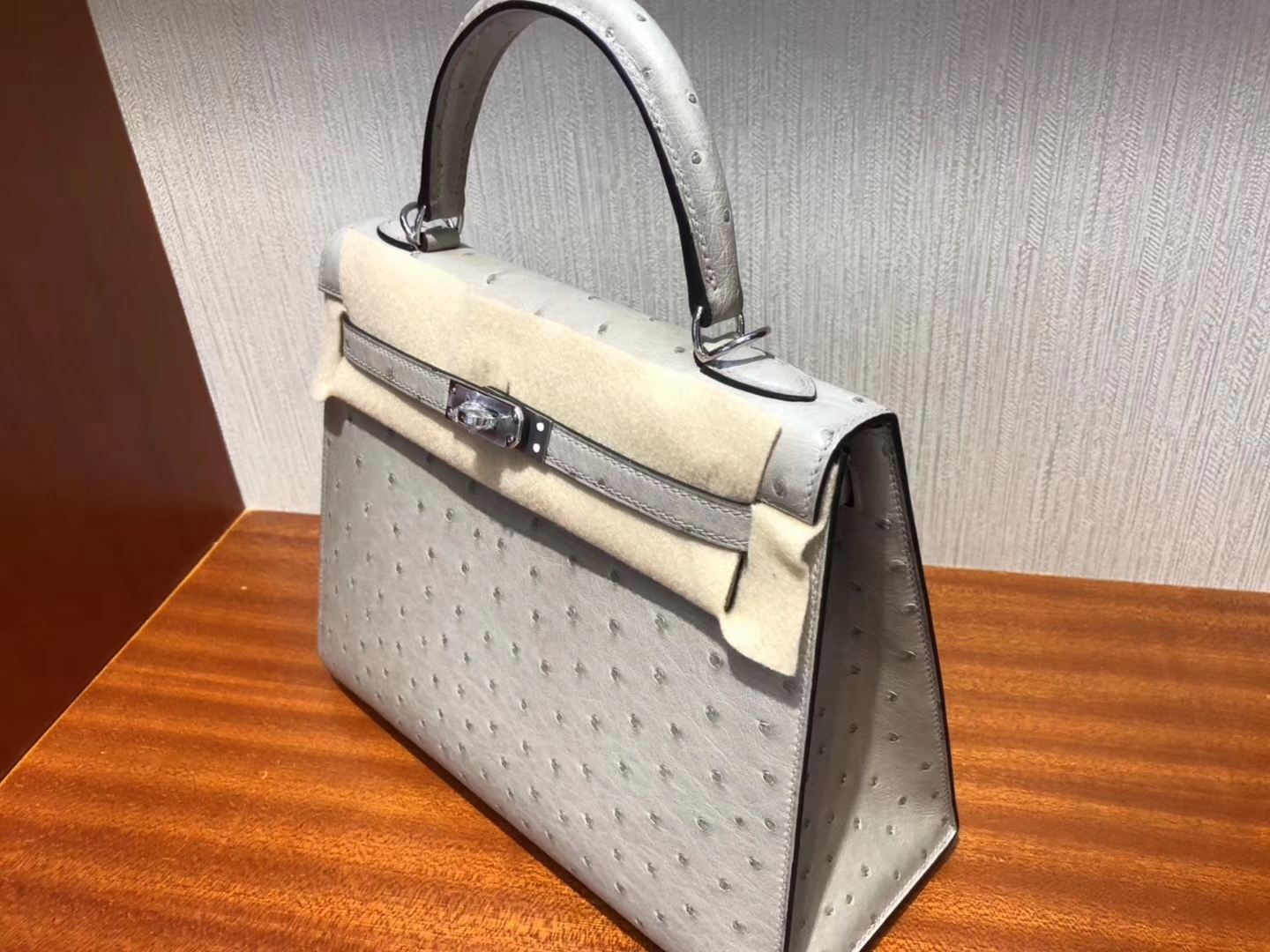 Fashion Hermes KK Ostrich Kelly Bag25CM in Blue Glacier Silver Hardware