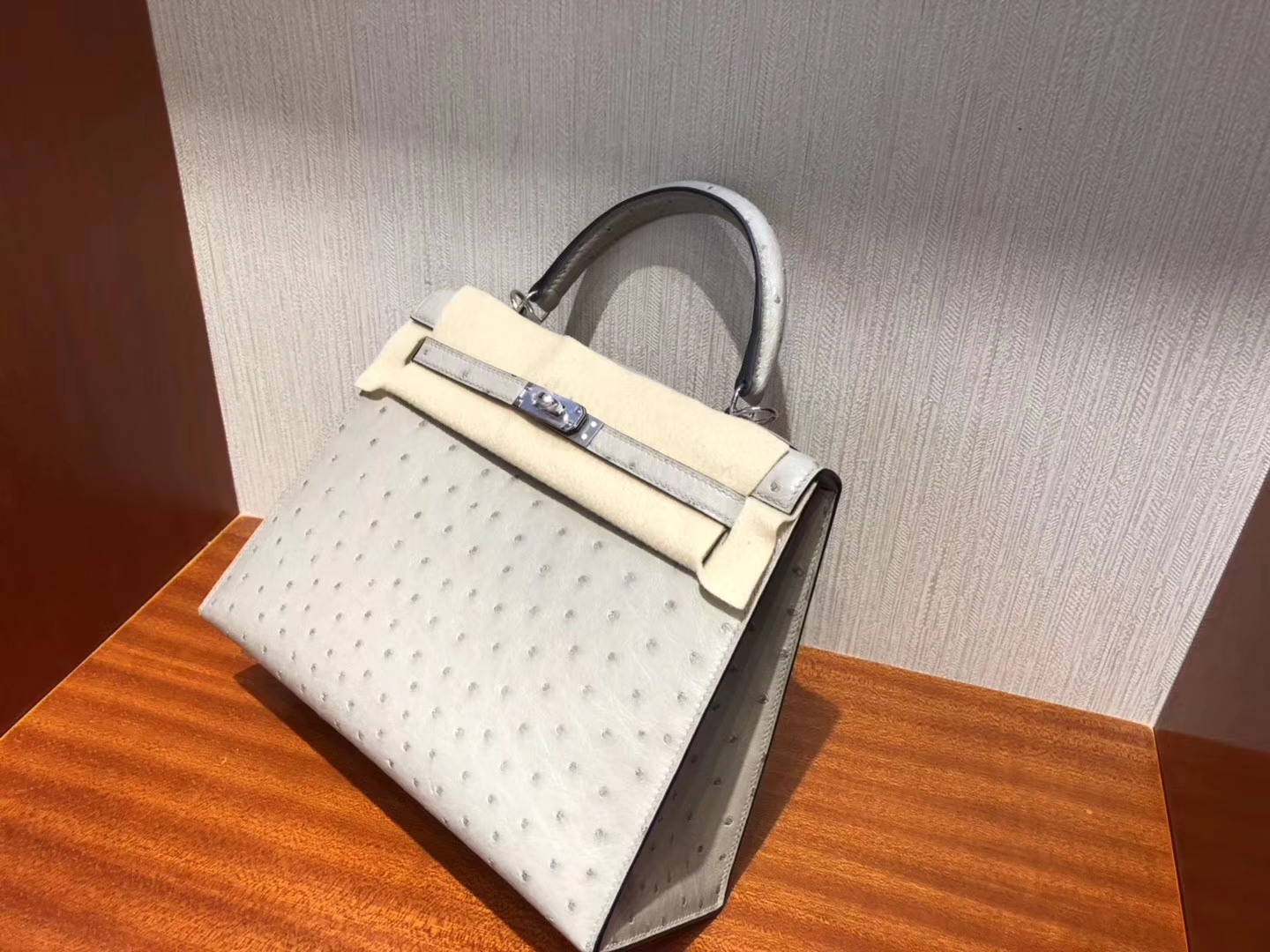 Fashion Hermes KK Ostrich Kelly Bag25CM in Blue Glacier Silver Hardware