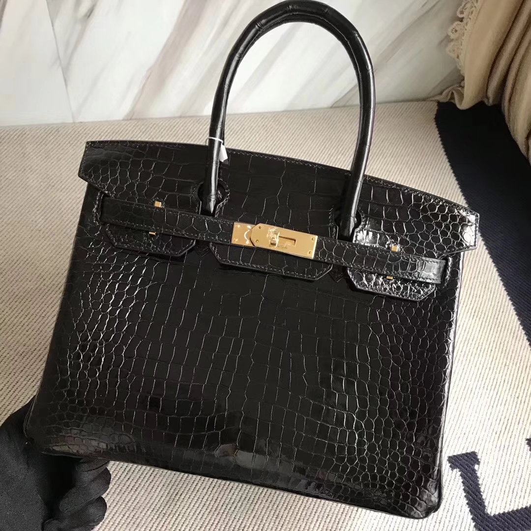 Elegant Hermes Shiny Crocodile Leather Birkin30CM Bag in Black Gold Hardware
