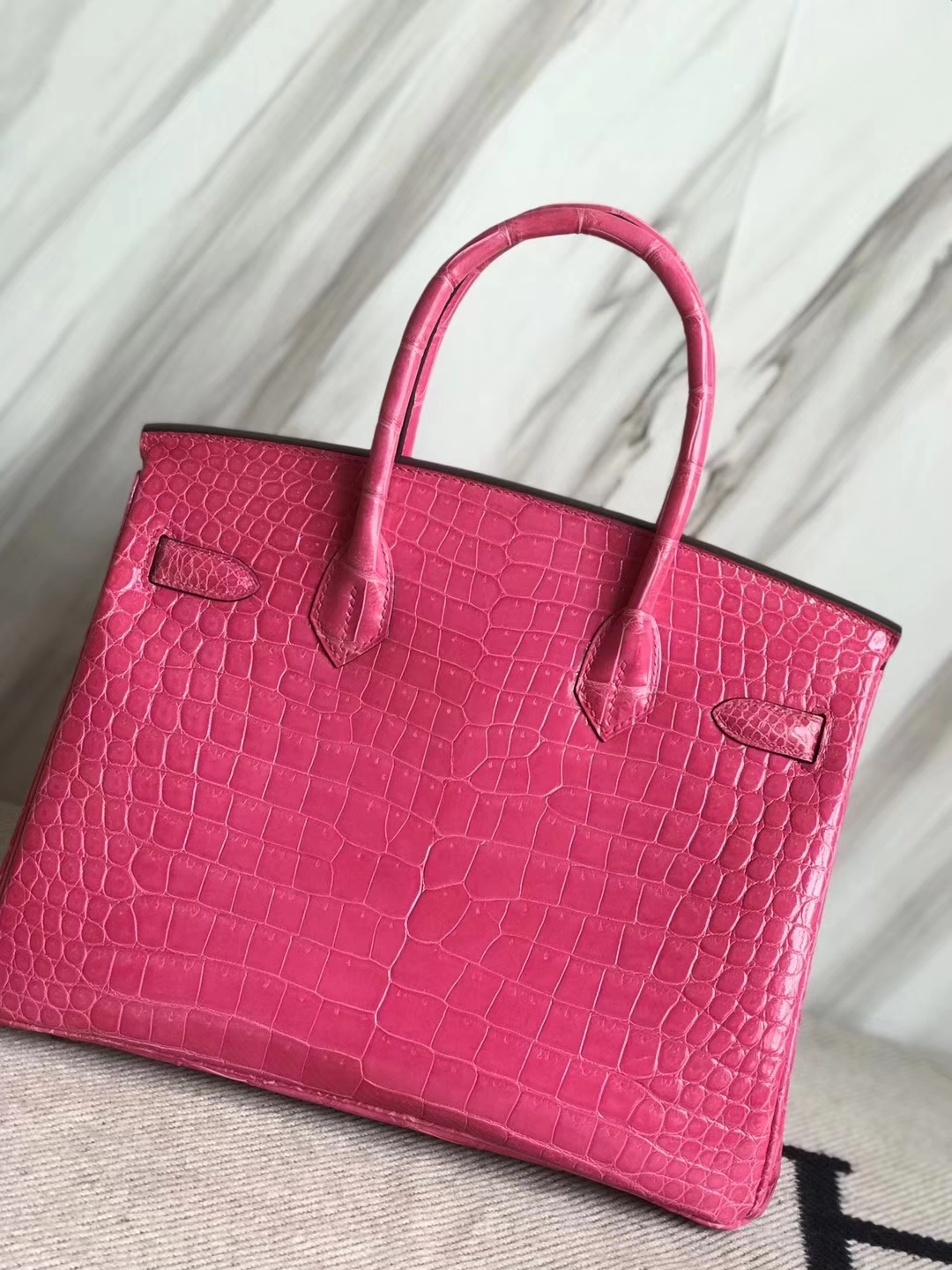 Beautiful Hermes Shiny Crocodile Leather Birkin30CM Bag in E5 Rose Tyrien Gold Hardware
