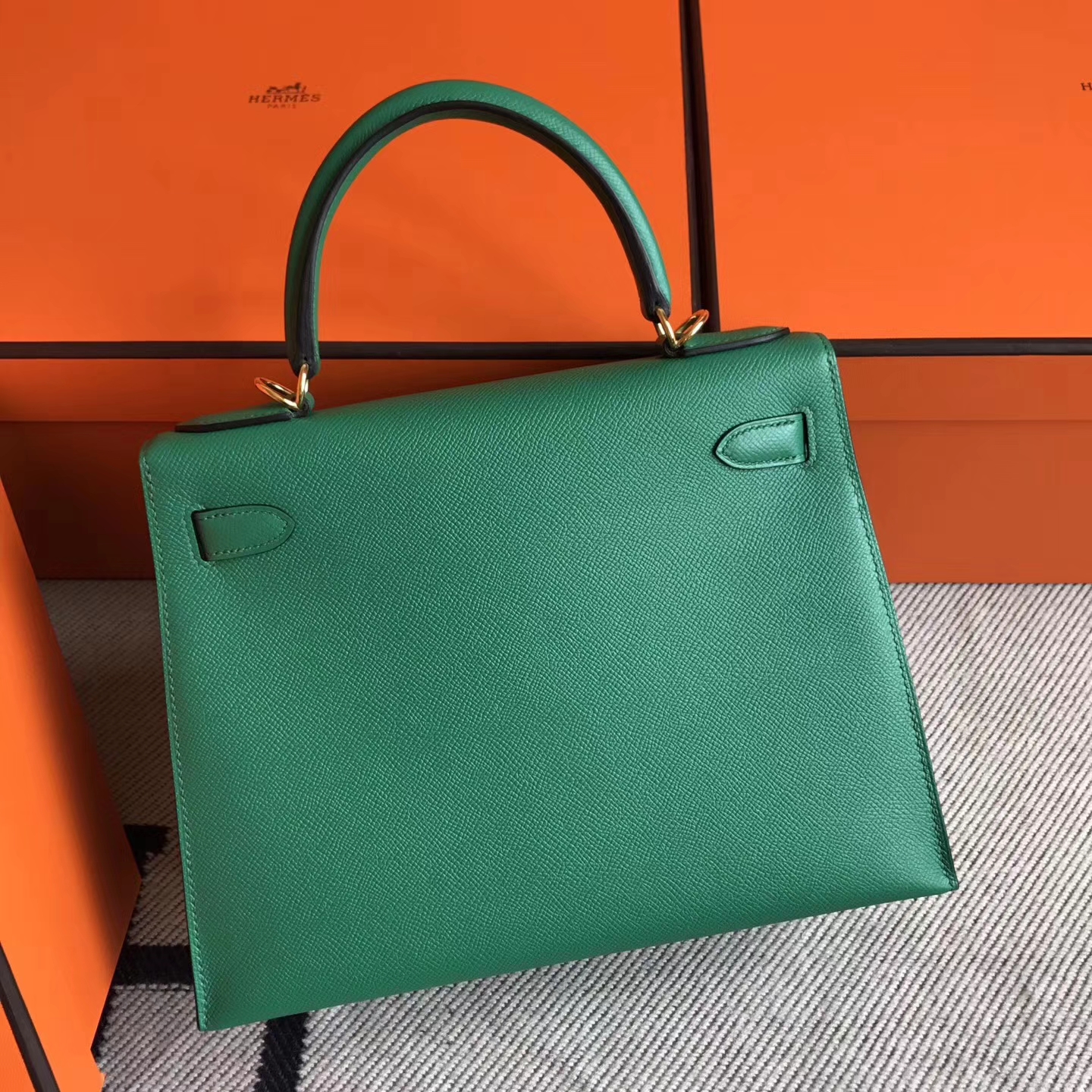 Cheap Hermes Epsom Leather Kelly Bag 28cm in U4 Mint Green Gold Hardware