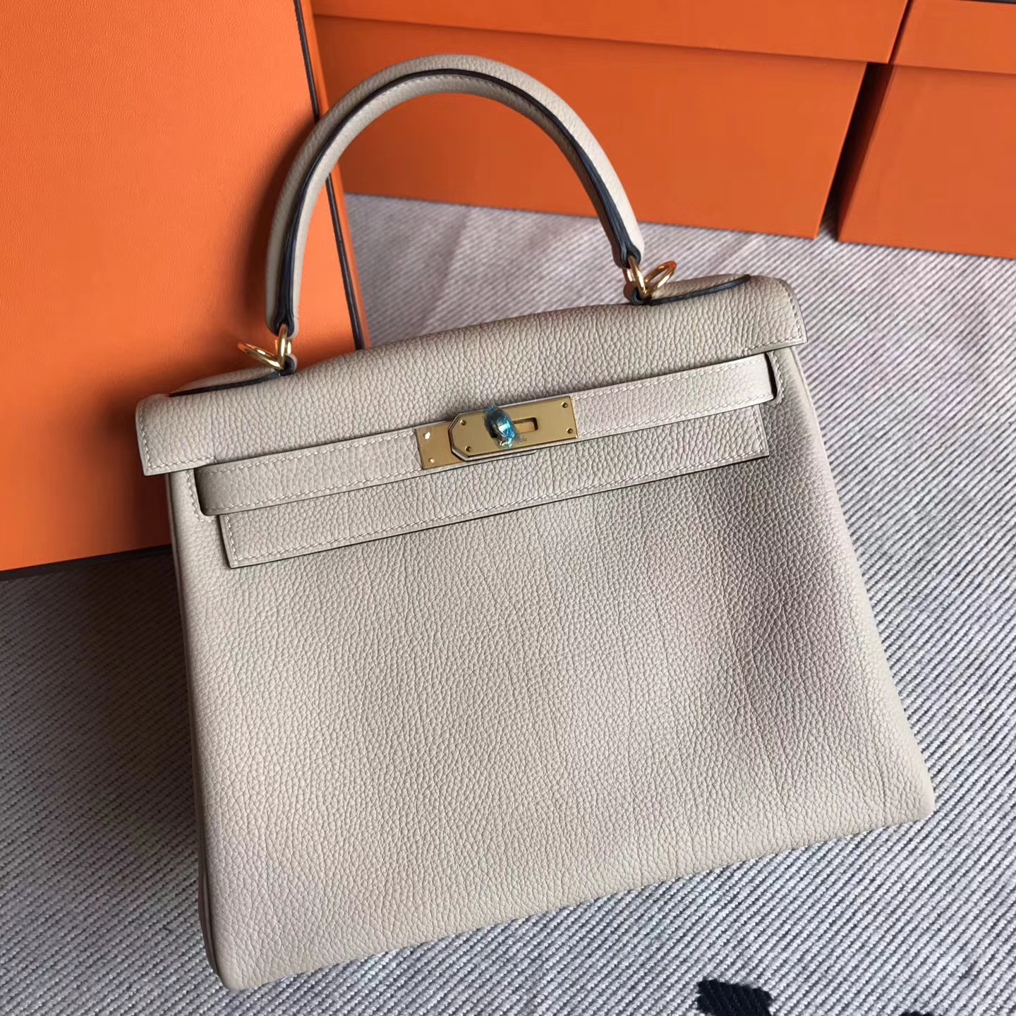 Elegant Hermes S2 Trench Grey Togo Leather Kelly28cm Bag Gold Hardware