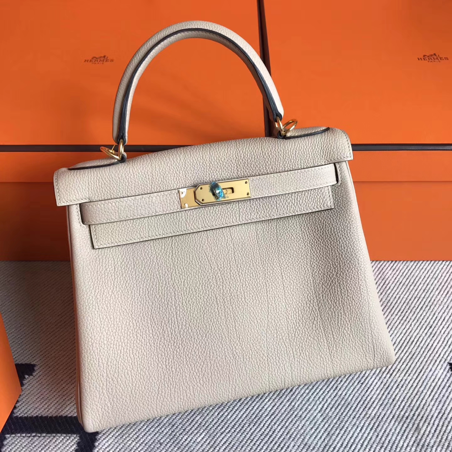 Elegant Hermes S2 Trench Grey Togo Leather Kelly28cm Bag Gold Hardware