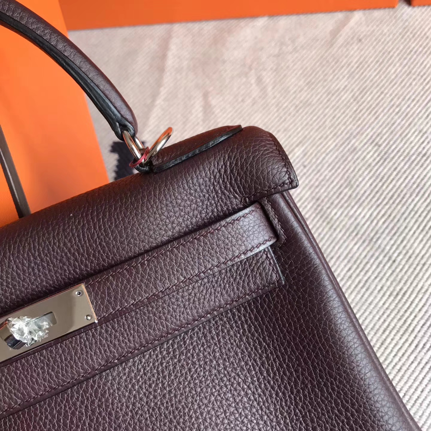 High Quality Hermes Togo Kelly Bag28cm in CK57 Bordeaux Red