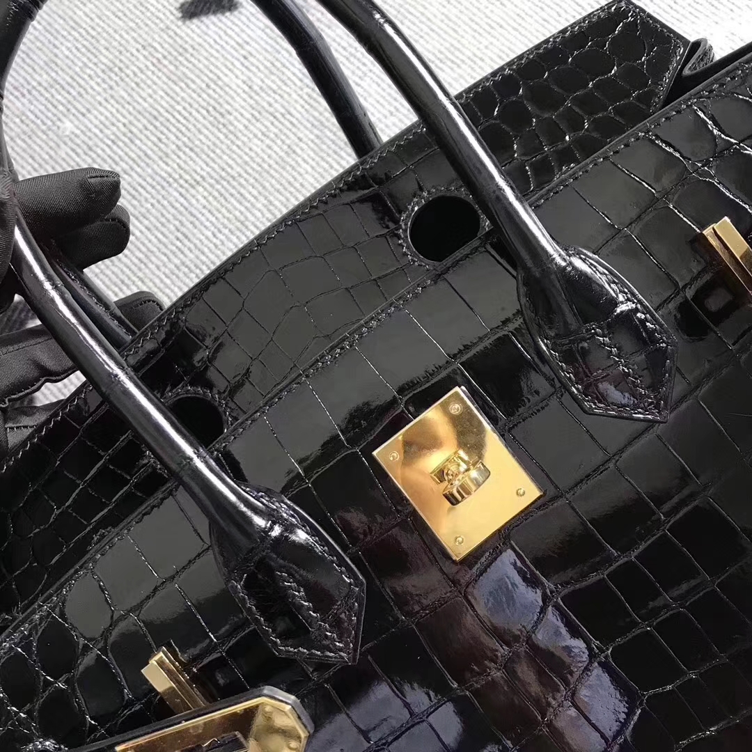 Hermes Classic Bag Black Shiny Crocodile Leather Birkin Bag30CM Gold Hardware