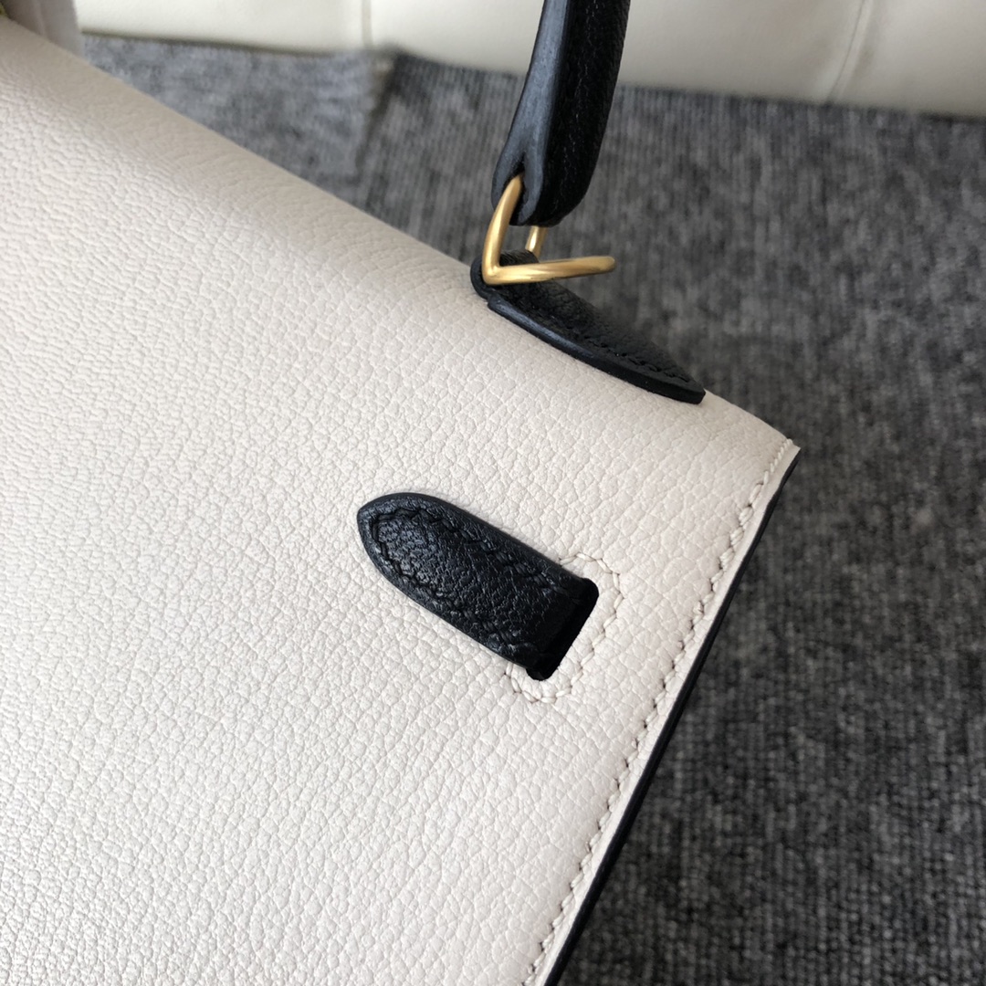 Stock Hermes Craie White/Noir Chevre Leather Kelly Bag25cm Gold Hardware