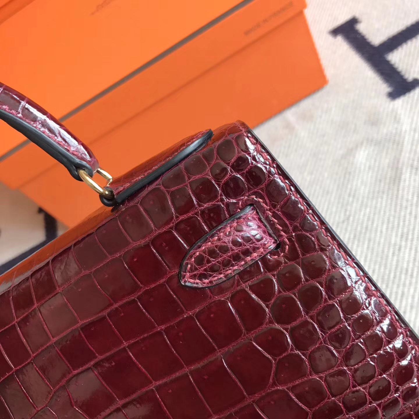 Discount Hermes CK57 Bordeaux Crocodile Shiny Leather Kelly28cm Bag