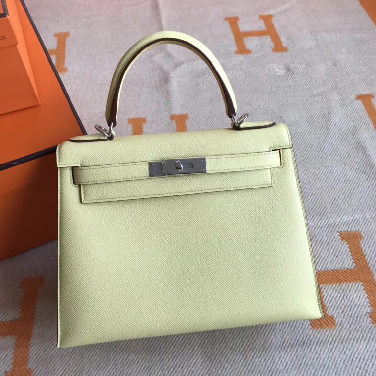 Hermes Epsom Calfskin Kelly 28cm Bag in 1Z Jaune Poussin