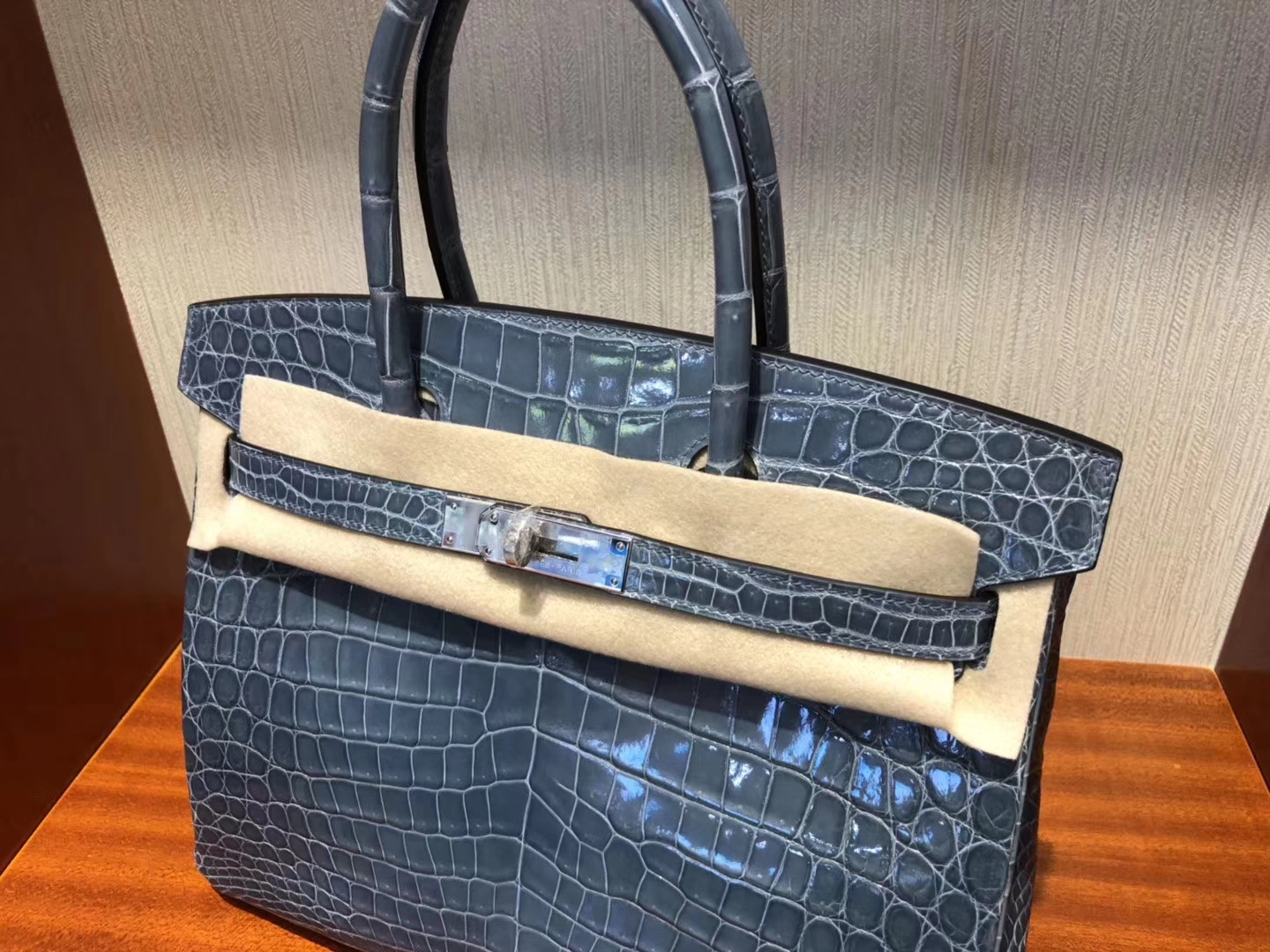 Luxury Hermes Shiny Crocodile Birkin Bag30CM in CK75 Blue Jean Silver Hardware