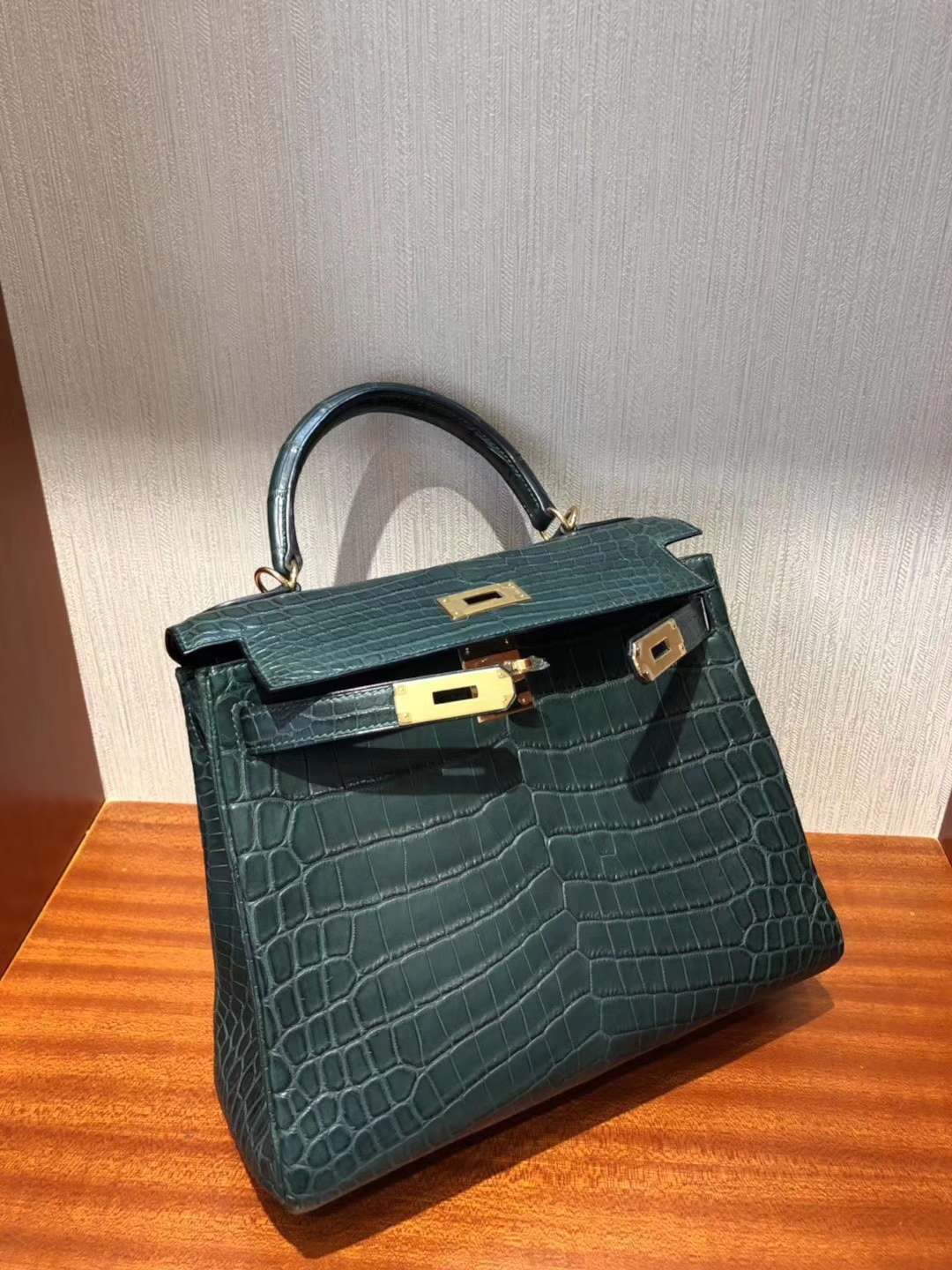 Discount Hermes 1T Vert Tipien Crocodile Matt Kelly28cm Bag Gold Hardware