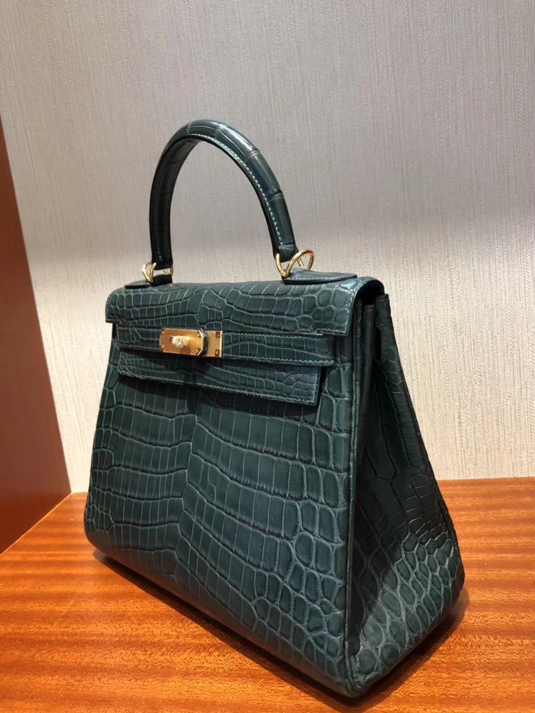 Discount Hermes 1T Vert Tipien Crocodile Matt Kelly28cm Bag Gold Hardware