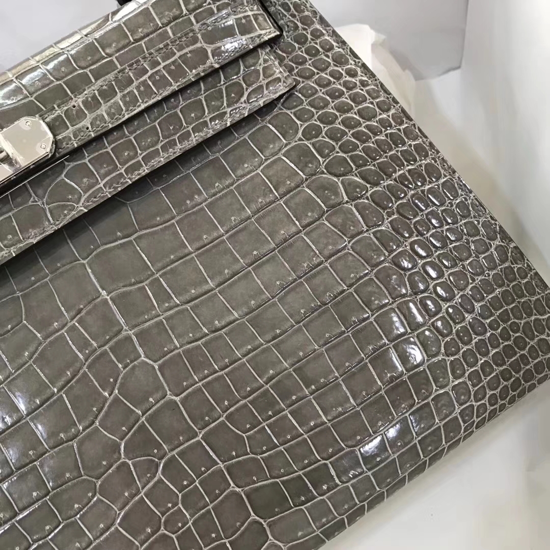 Noble Hermes Shiny Crocodile Kelly Bag28CM in C81 Gris Tourterelle Silver Hardware