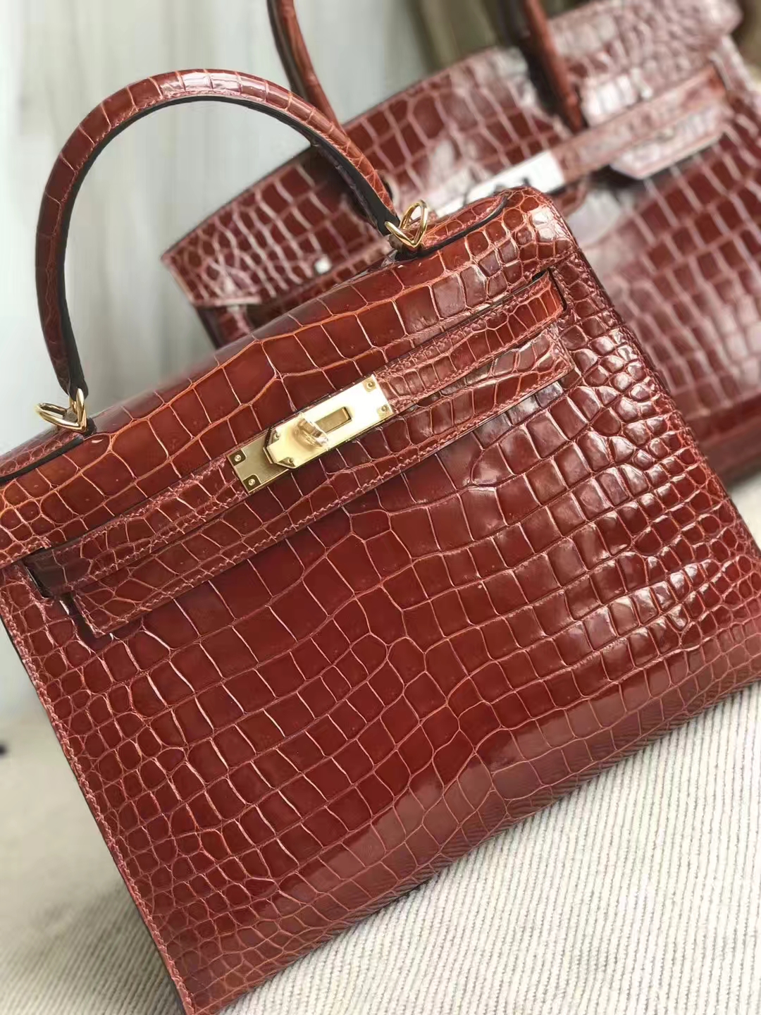 Pretty Hermes CK31 Miel Brown Porosus Shiny Crocodile Kelly28CM Bag