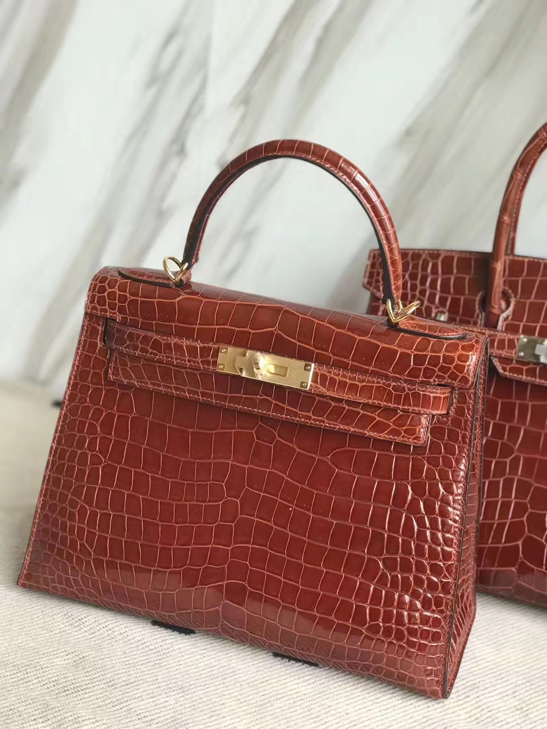 Pretty Hermes CK31 Miel Brown Porosus Shiny Crocodile Kelly28CM Bag