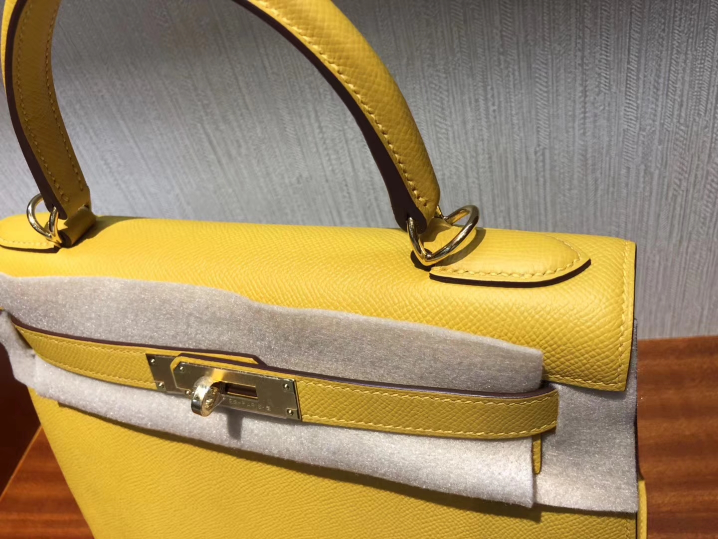 Wholesale Hermes 9D Ambre Yellow Epsom Calf Kelly Bag28cm Gold Hardware