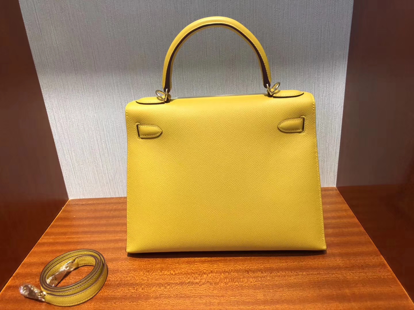 Wholesale Hermes 9D Ambre Yellow Epsom Calf Kelly Bag28cm Gold Hardware