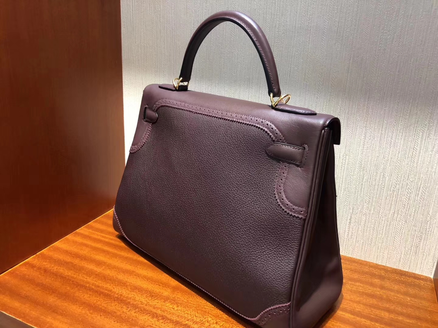 Fashion Hermes CK57 Bordeaux Red Togo Calf Ghillies Kelly Bag28CM Gold Hardware