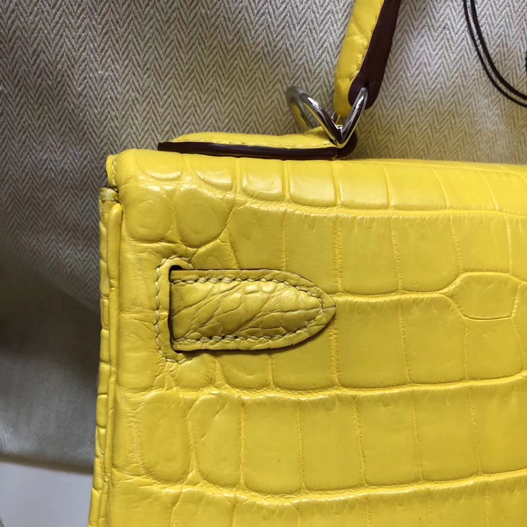 Wholesale Hermes Matt Crocodile Leather Kelly28CM Bag in 9R Lemone Yellow Silver Hardware