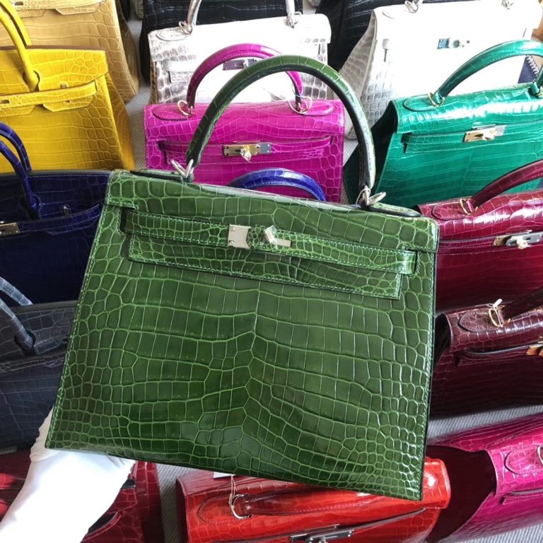 Hermes Shiny Crocodile Kelly 28CM Bag in Grass Green Silver Hardware